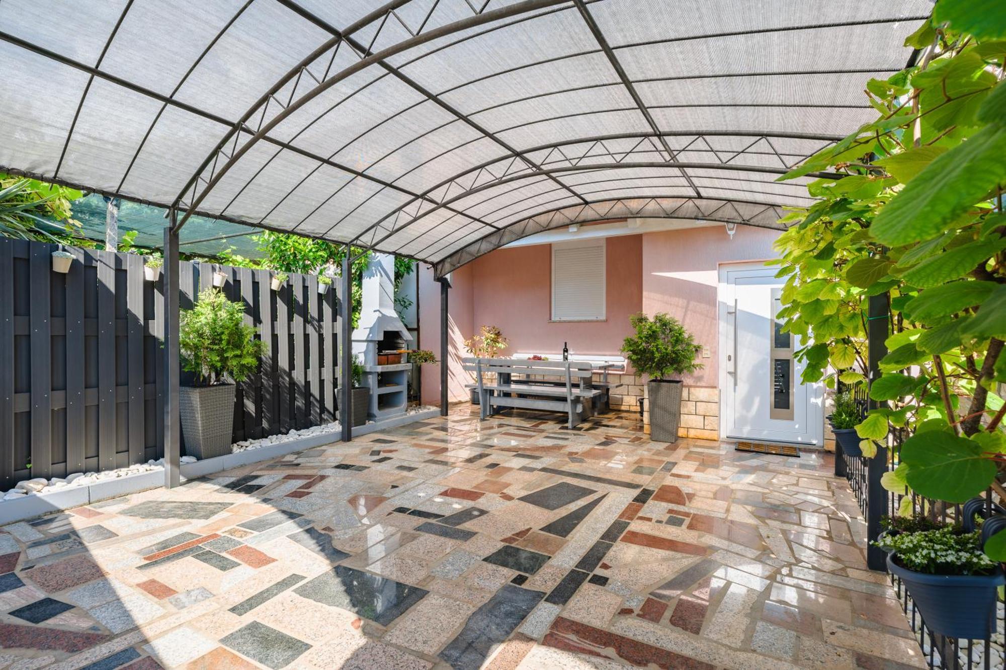 App D Comfort Umag Exterior foto