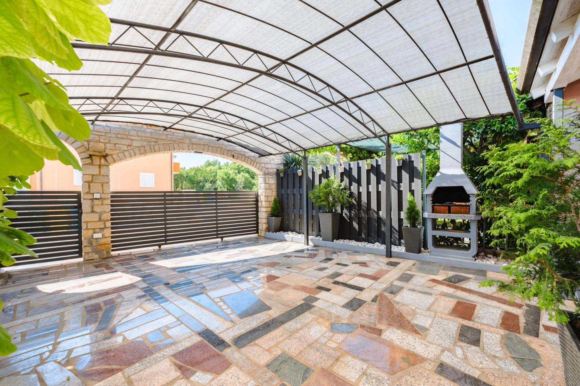 App D Comfort Umag Exterior foto